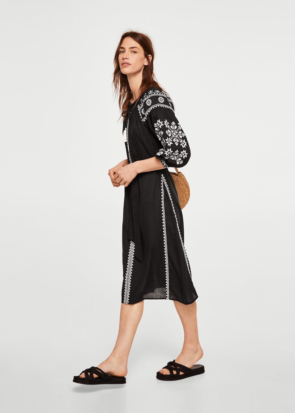 Tassels embroidered dress